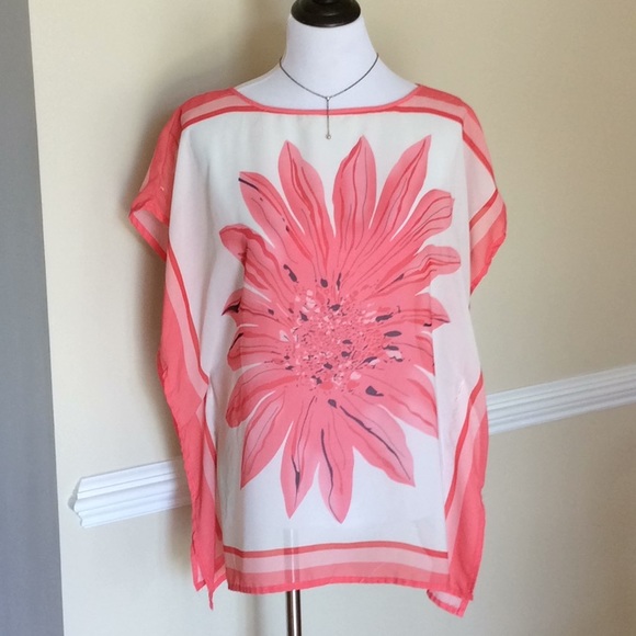 Thesis Tops - HP ⭐️Thesis semi sheer tunic in beautiful salmon